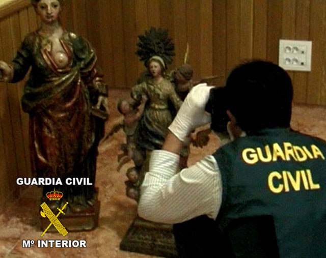 La Guardia Civil desarticula una red dedicada al robo y comercialización de obras de arte - 3, Foto 3