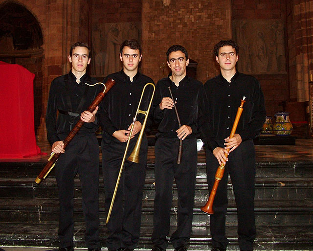 Los próximos viernes 22 de mayo y 5 de junio, los instrumenistas y luthieres de La Danserye actúan en Caravaca de la Cruz y Lorca en el ciclo Ecos0809 - 1, Foto 1