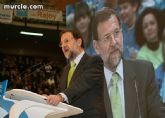 Rajoy y Mayor Oreja participan en un mitin del PP en Murcia