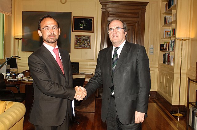 Marín pide a Gabilondo financiación adicional para el proceso de Bolonia - 2, Foto 2