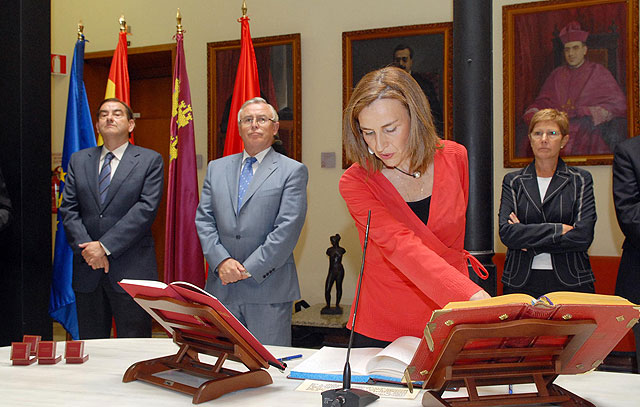 Diez profesores de la Universidad de Murcia tomaron posesión de sus cargos - 3, Foto 3