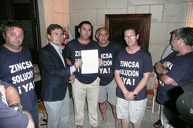 Zapatero compromete el apoyo del ICO para buscar una salida a ZINCSA - 1, Foto 1