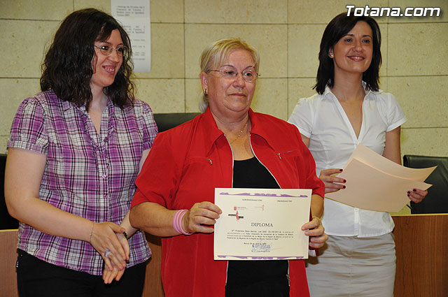 La Concejala de Mujer e Igualdad de Oportunidades clausura las actividades 08-09 con la entrega de diplomas de distintos cursos - 24