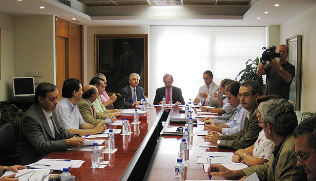 La Comunidad trabaja con el sector de fabricación en metal para fomentar la cooperación y las alianzas e impulsar medidas financieras concretas - 1, Foto 1