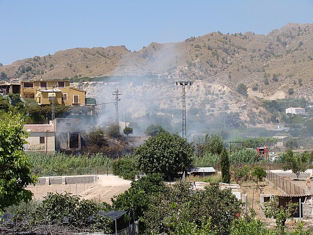 Incendio en el Paraje de Candelón en Abarán - 1, Foto 1