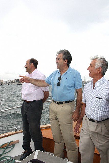 Cerdá  asegura que el Mar Menor alberga el número de medusas mínimo para mantener el equilibrio del ecosistema - 2, Foto 2