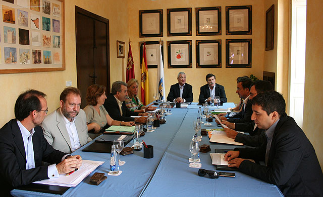 Reunión del Consejo de Gobierno regional en Blanca, Foto 1