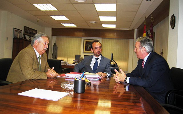 Marín inicia la tercera ronda de trabajo con las entidades financieras para facilitar la fluidez de crédito a pymes y autónomos de la Región - 1, Foto 1