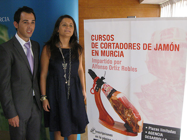 Arranca la VIII edición del curso de cortadores de jamón - 1, Foto 1