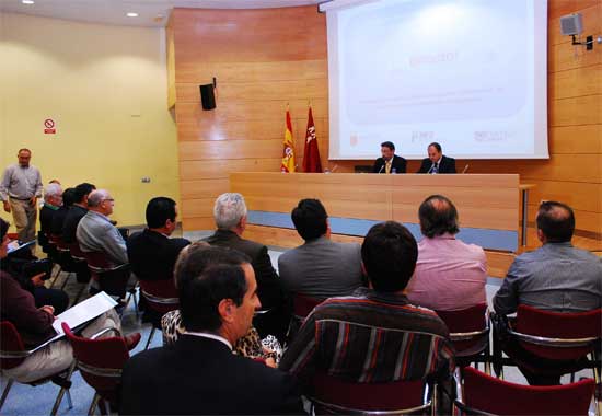 La Consejería de Empresa celebra una jornada informativa sobre las nuevas ayudas a equipamientos y suelo industrial - 1, Foto 1