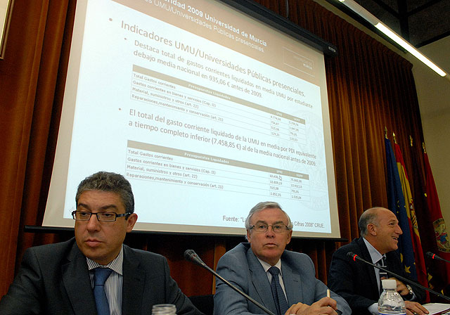 La Universidad de Murcia ahorra 4 millones de euros con el Plan de Austeridad - 2, Foto 2