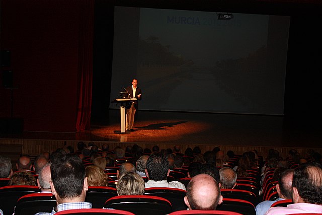 El Alcalde Cámara explica las directrices del nuevo Plan Murcia 2010-2015 a 350 vocales y pedáneos - 2, Foto 2