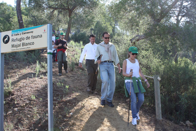 El Alcalde estrena el primer sendero familiar de la Región, denominado Miguel Ángel Cámara Botía por sus promotores - 5, Foto 5