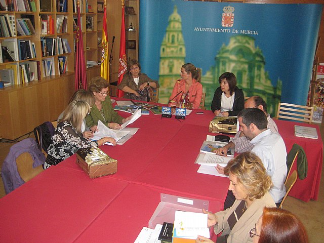 180 alumnos de cuatro centros participan este año en el Pleno Infantil con motivo del Día Internacional de los Derechos del Niño - 1, Foto 1