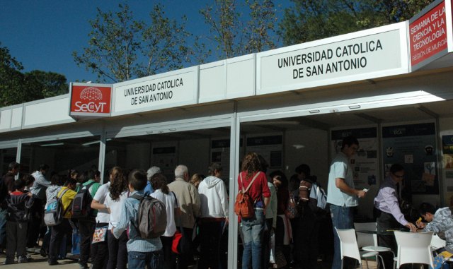 La UCAM participa en la IX Edición de la Semana de la Ciencia y la Tecnología de Murcia - 2, Foto 2