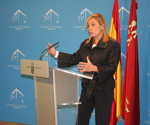 La portavoz del Gobierno regional, María Pedro Reverte, en la rueda de prensa para informar de los asuntos acordados por el Consejo de Gobierno, Foto 1