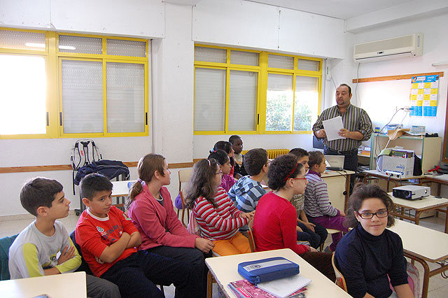 La campaña  “Crece en Seguridad” forma a los alumnos del “Dolores Escámez” de Lorquí - 1, Foto 1