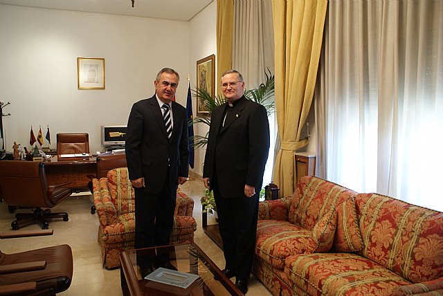 El delegado del Gobierno se  reune con el obispo de la diócesis de Cartagena - 1, Foto 1