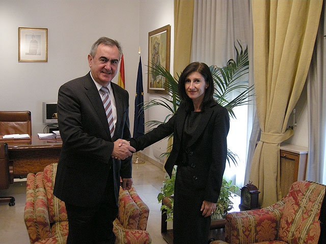 El delegado del Gobierno se reunió con la cónsul del Reino Unido - 1, Foto 1