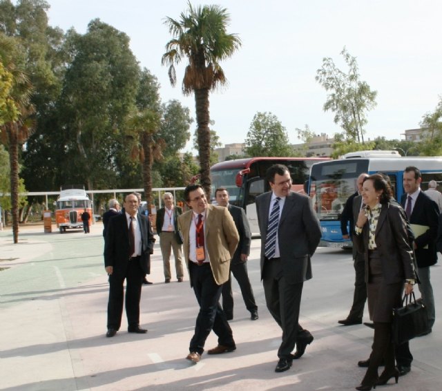 Concluye la primera exposición de autobuses ecológicos - 3, Foto 3