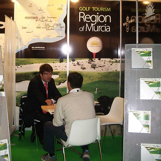 Detalle del stand de la Región de Murcia en la International Golf Travel Market que se celebra del 16 al 19 de noviembre en Málaga, Foto 1