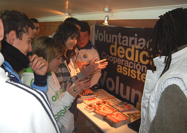 El “Autobús del Voluntariado” aparca por unas horas en Las Torres de Cotillas - 3, Foto 3