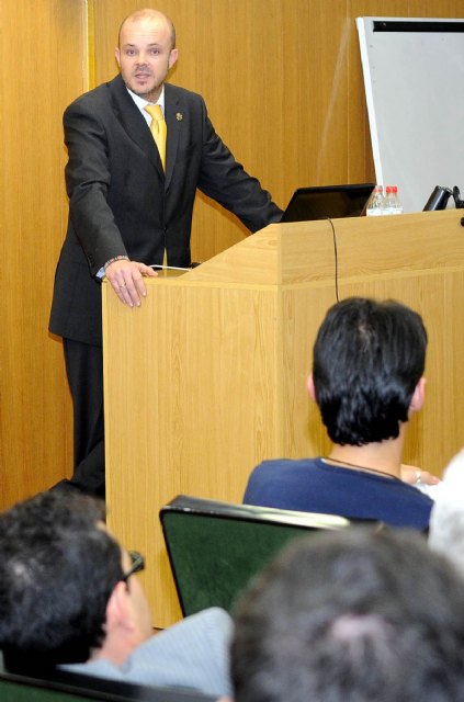 Un profesor de la Universidad de Murcia responsabiliza a los toreros del defectuoso tercio de varas - 2, Foto 2