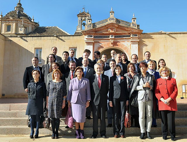 El consejero de Cultura y Turismo, Pedro Alberto Cruz, participó hoy en la Conferencia Sectorial de Cultura celebrada en Sevilla y presidida por la ministra de Cultura, Ángeles González-Sinde, Foto 1