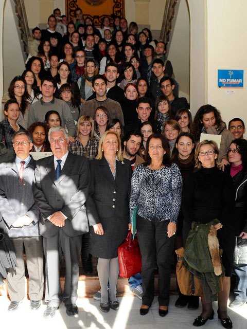 La Universidad de Murcia entregó  las becas del programa de prácticas rurales y sociosanitarias - 3, Foto 3