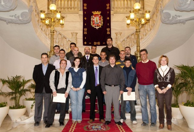 Los alumnos de la III Edición de los Cursos de Montador de Andamios reciben su diploma - 1, Foto 1