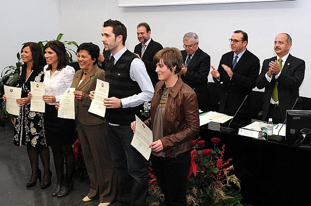 La Universidad de Murcia entregó  los diplomas de los másteres de Ciencias del Trabajo - 2, Foto 2