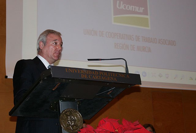 Valcárcel clausura los actos del Día Mundial del Cooperativismo celebrado en Cartagena, Foto 1