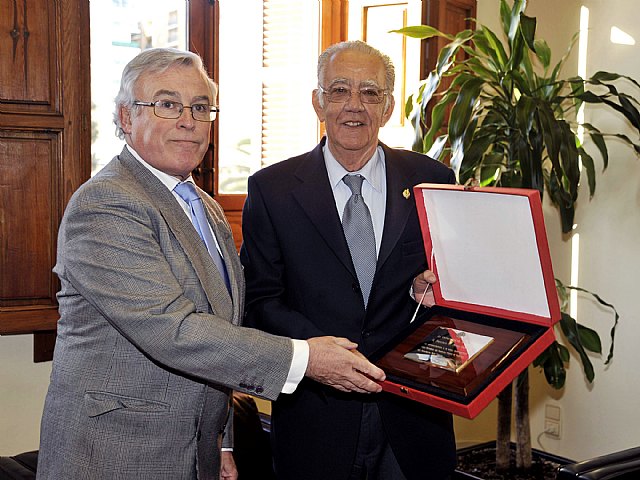 El Rectorado de la Universidad de Murcia ofreció un homenaje a Francisco del Amor - 3, Foto 3