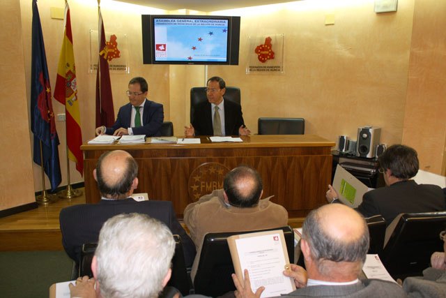 Los alcaldes exigen participar en los ingresos del Estado de forma “igualitaria y uniforme” como prevé la Constitución - 1, Foto 1