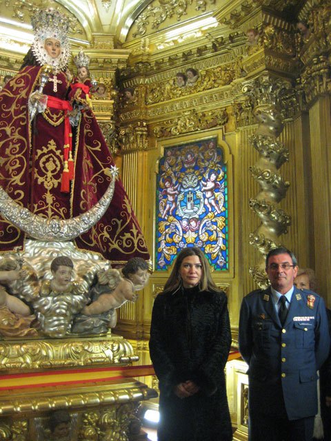 Los alumnos de la Academia General del Aire visitan a la patrona de la ciudad - 3, Foto 3