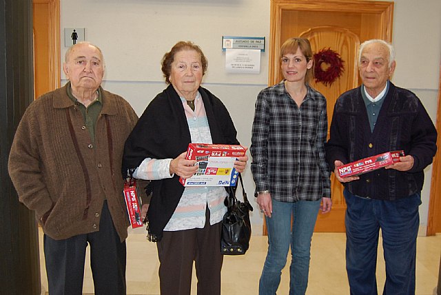 El Ayuntamiento de Lorquí entrega 80 TDT a los colectivos especiales del municipio - 1, Foto 1