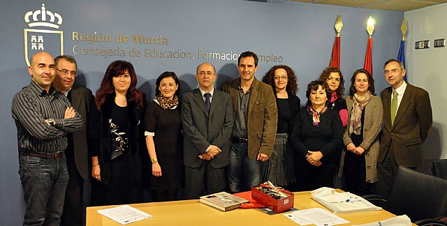 Profesores griegos llegan a Murcia para conocer el programa ‘La máscara del amor’ - 1, Foto 1