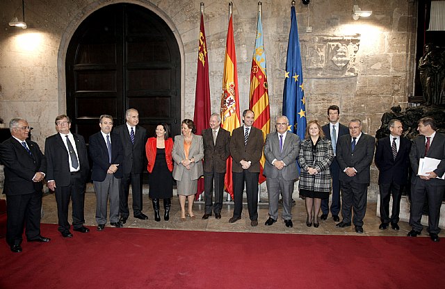 Murcia y Valencia exigen a Zapatero un Pacto Nacional del Agua que solucione el problema que “él ha creado” - 1, Foto 1