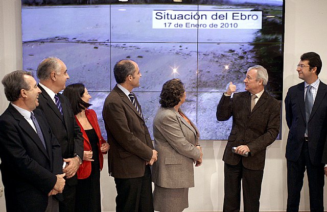 Murcia y Valencia exigen a Zapatero un Pacto Nacional del Agua que solucione el problema que “él ha creado” - 2, Foto 2