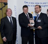 La Comunidad recibe el premio ‘Regin Europea Emprendedora 2011 que concede el CDR