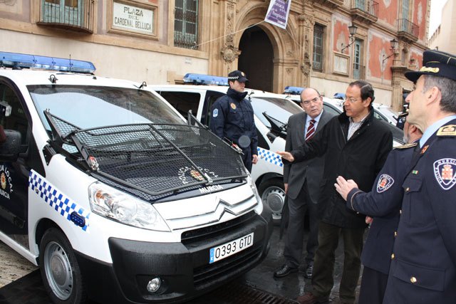 El Ayuntamiento refuerza la presencia policial en las calles con la incorporación de 122 nuevos agentes a la plantilla - 1, Foto 1