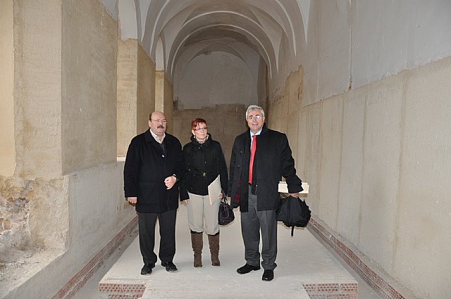 Los diputados socialistas Retegui y Martínez Bernal visitan el convento de San Francisco - 2, Foto 2