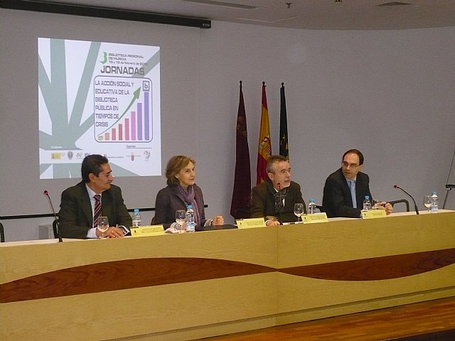 Unas jornadas analizan en Murcia el papel de la biblioteca en tiempos de crisis - 1, Foto 1