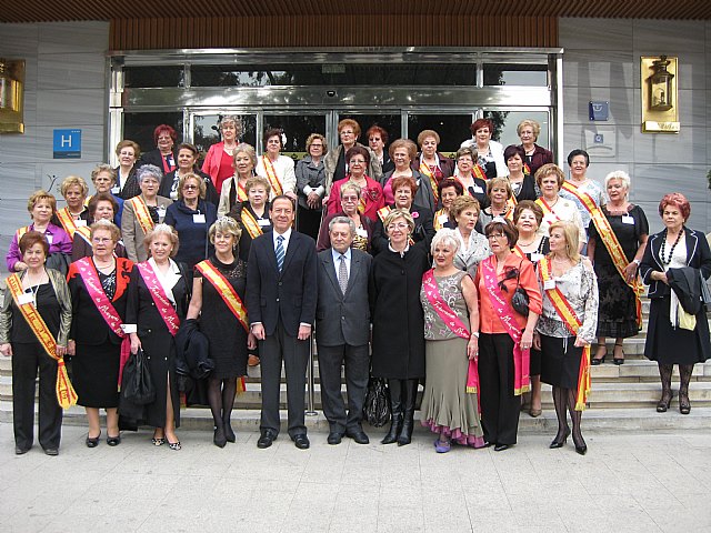 El Alcalde comparte desayuno con las 34 candidatas a Reina de los Mayores 2010 - 1, Foto 1