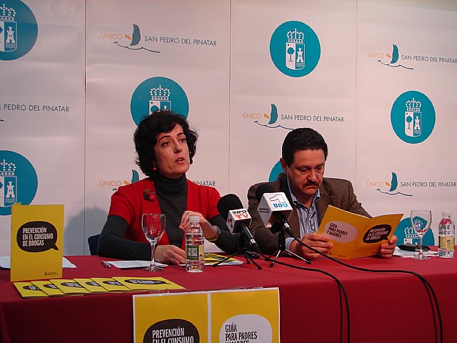 El ayuntamiento edita una Guía para Padres y Madres con el objetivo de prevenir el consumo de drogas - 1, Foto 1