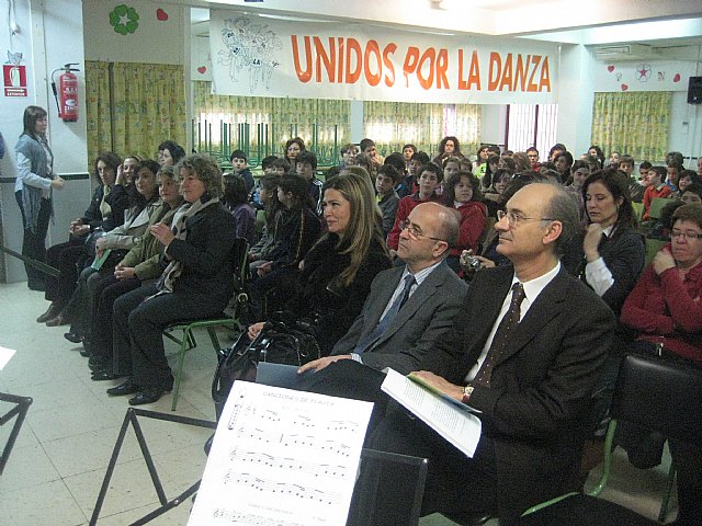 Un colegio sin fronteras - 1, Foto 1