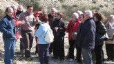 25 personas del Programa de Mayores de La Caixa visitan el Aula de Naturaleza ‘Rambla Salada’