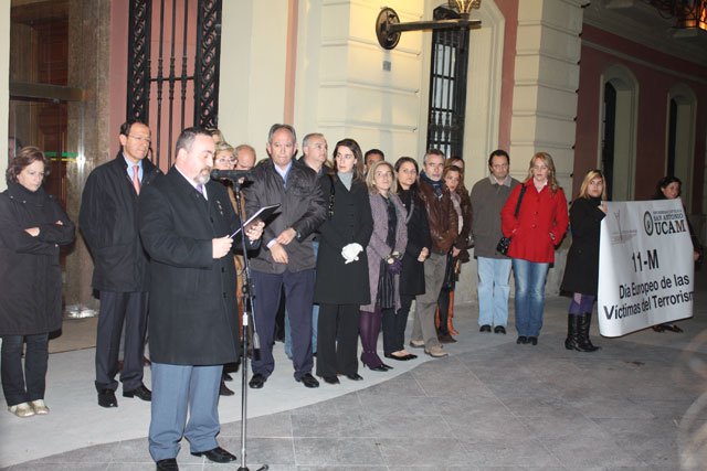 Cámara acude a la convocatoria de la Asociación de Víctimas del Terrorismo en la conmemoración del VI aniversario del 11-M - 2, Foto 2