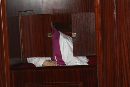 Mons. Lorca Planes participa en el Vía Crucis por las Familias de Cartagena - 3, Foto 3