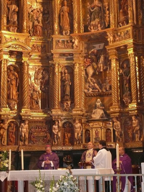 El arzobispo de Zaragoza, Manuel Ureña Pastor pregonó  la Semana Santa de Jumilla - 5, Foto 5